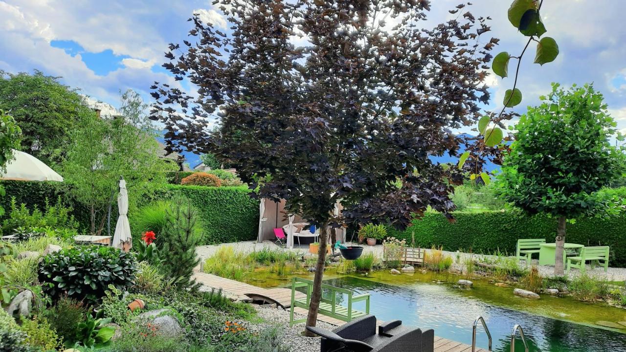 Garden Paradise Bled Apartments - Garden, Pond And Castle View Bagian luar foto