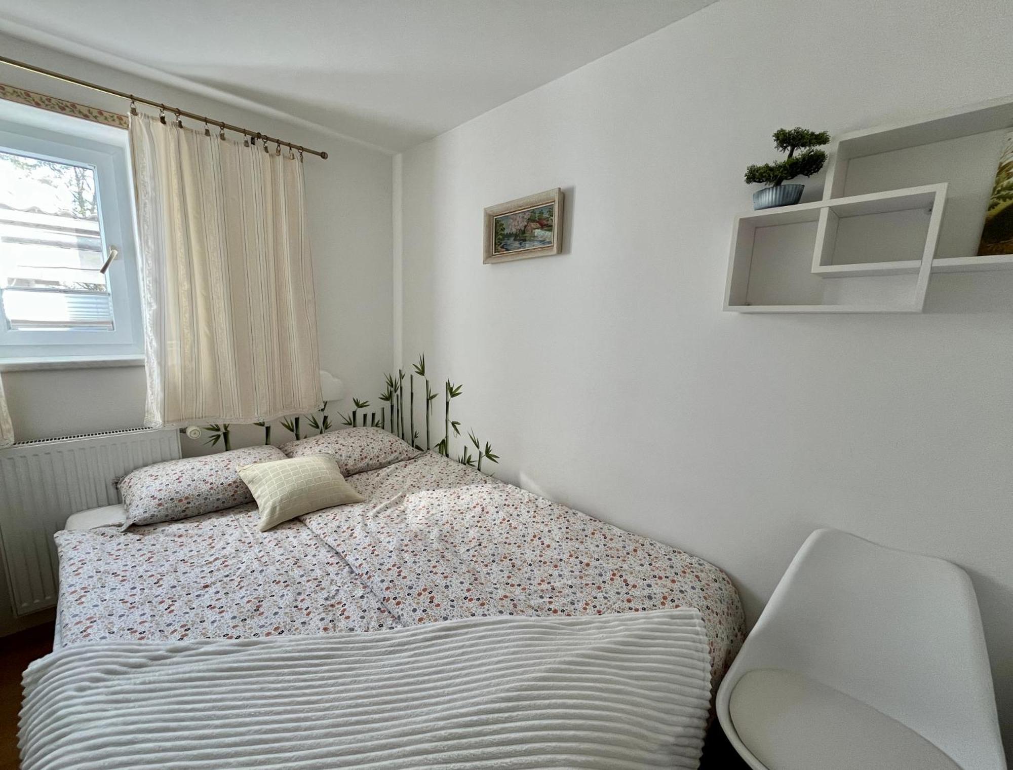 Garden Paradise Bled Apartments - Garden, Pond And Castle View Bagian luar foto